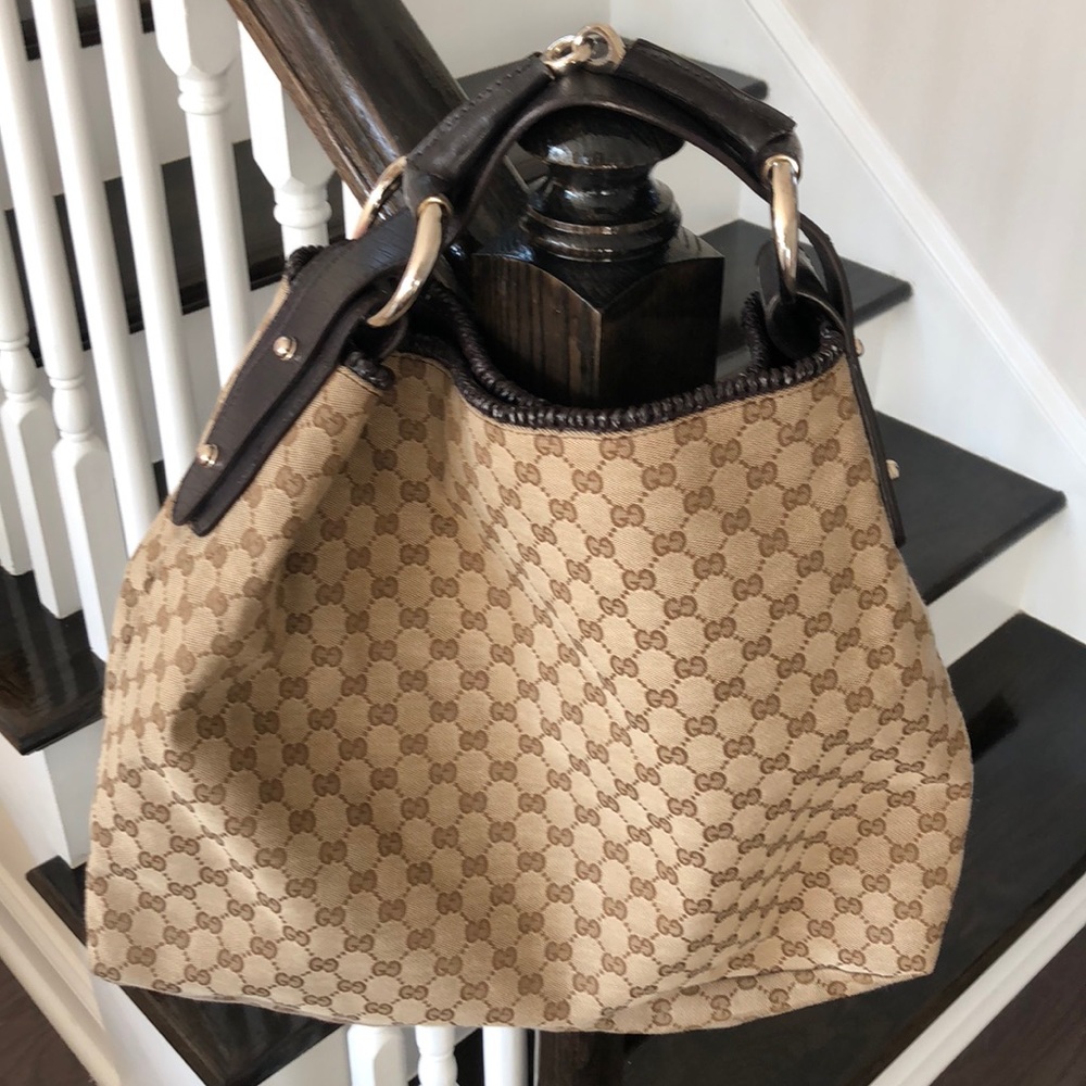 Gucci top handle shoulder bag